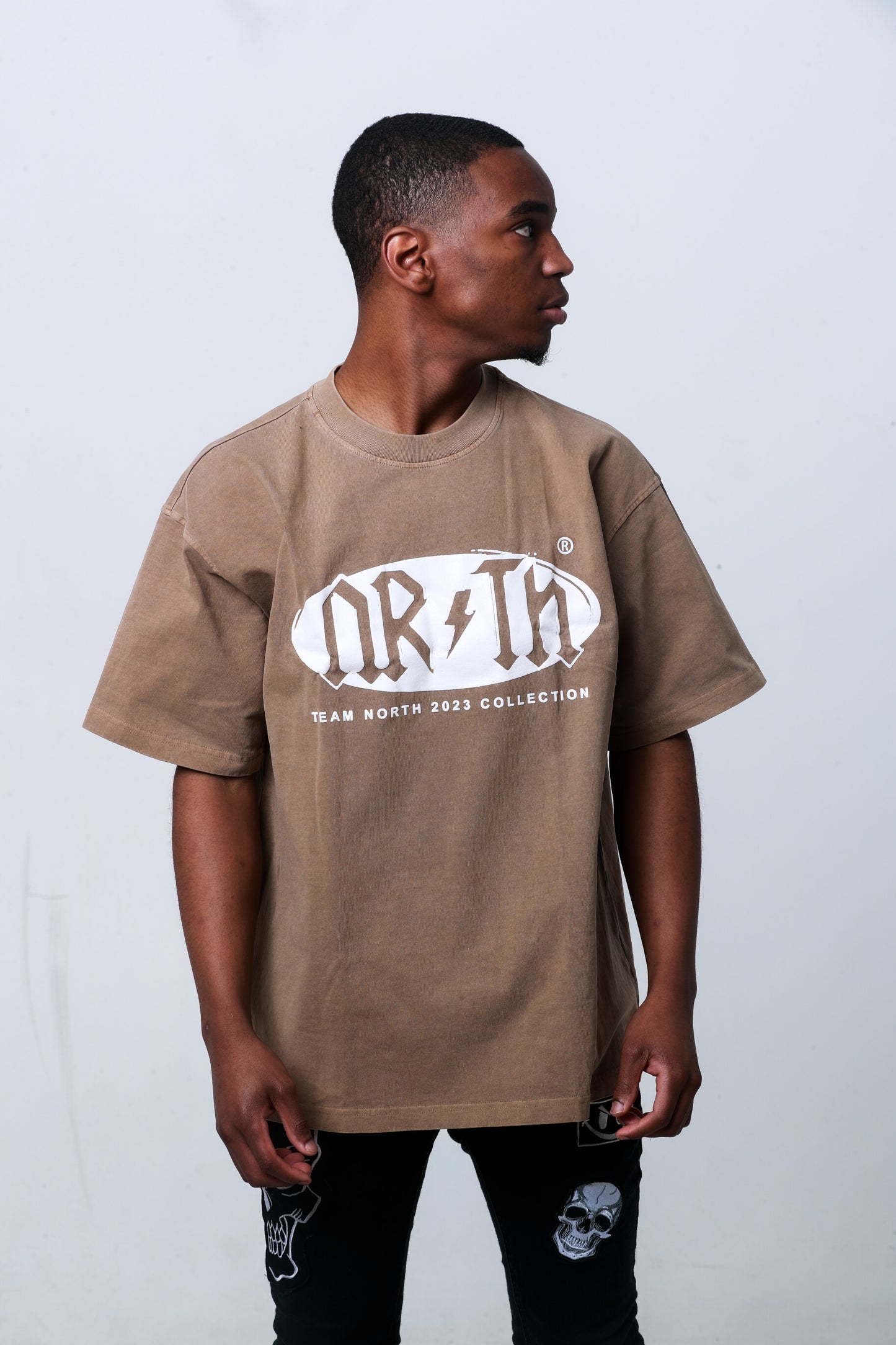 Nrth Oval Puff Print Brown Tee